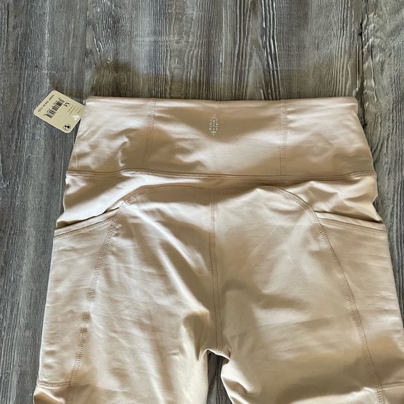 FREE PEOPLE OUT OF YOUR LEAGUE CLAY LEGGINGS - Picture 5 of 8